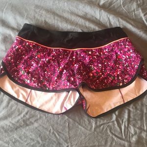 Lily lemon water shorts